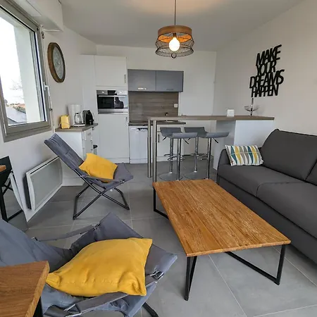 St Gilles Face 아파트 생 힐레르 드 리에